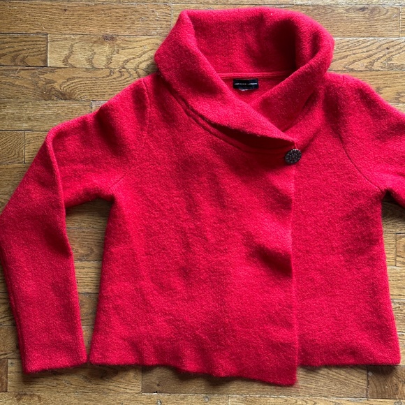 Adrienne Vittani Red Cowl Neck Cropped Marilyn Sweater with Statement Button - Picture 6 of 7